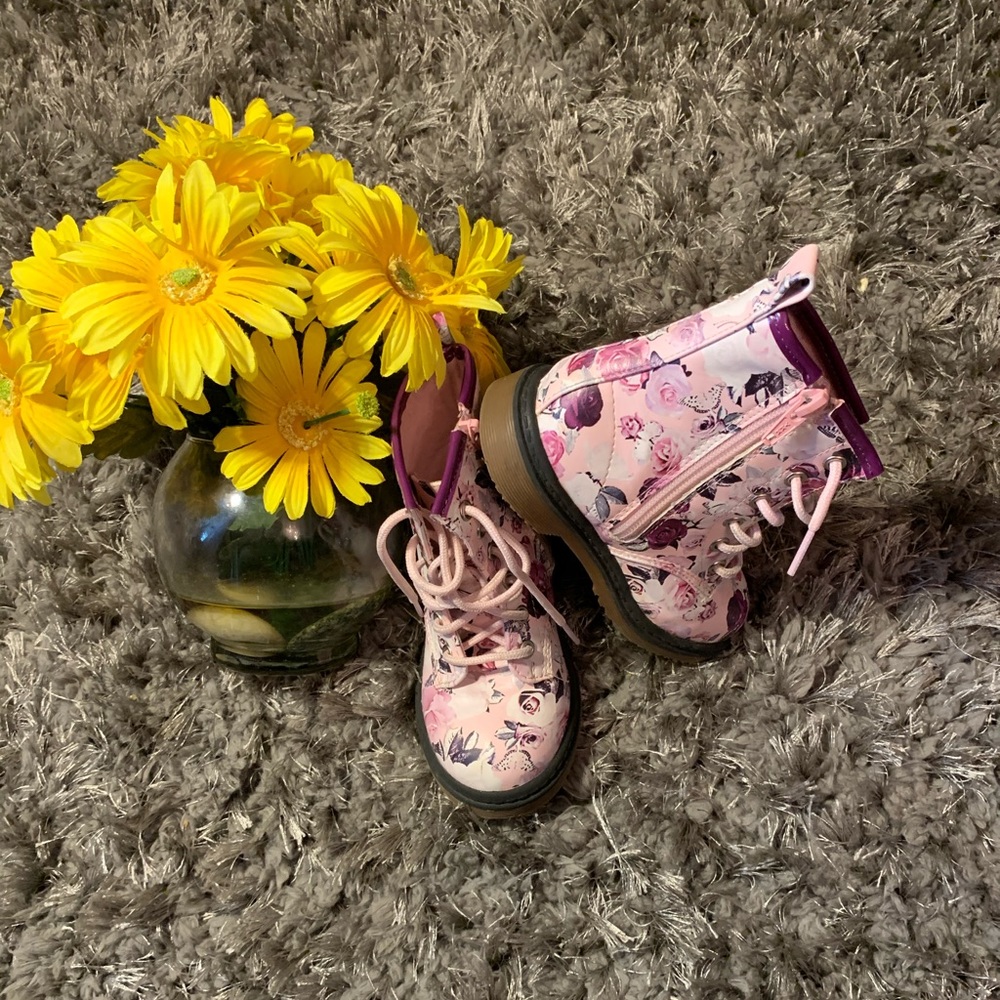 Little Girls Floral and butterfly Combat boots